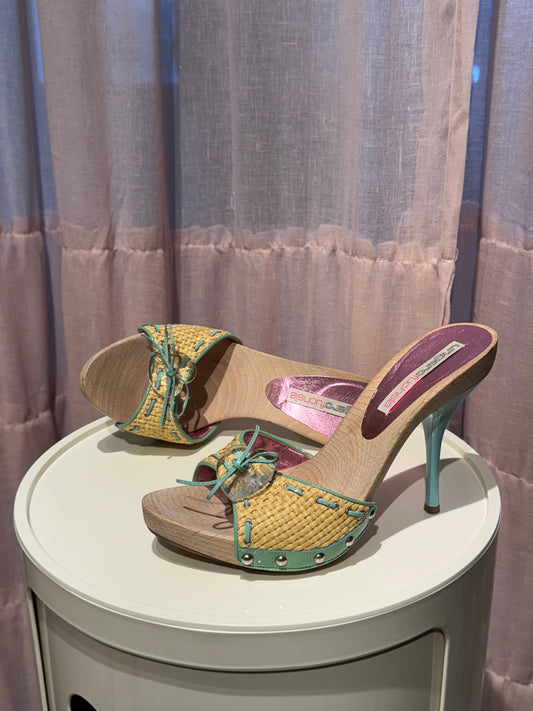 Ungaro Fuschia Wooden Mules 7.5