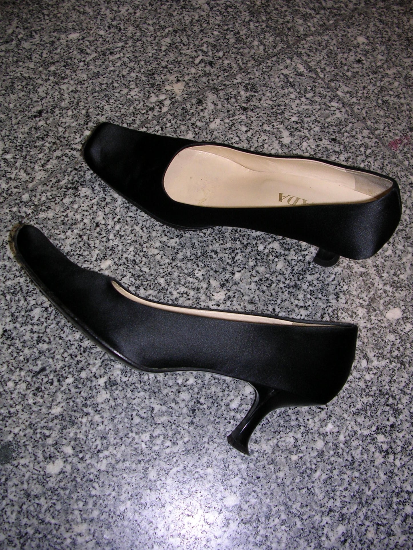 Prada Satin Pumps 40.5