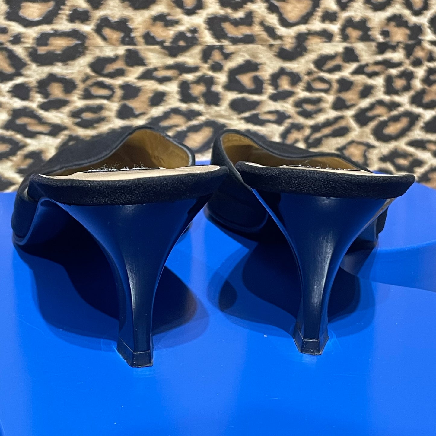 Stuart Weitzman Kitten Mule 8.5