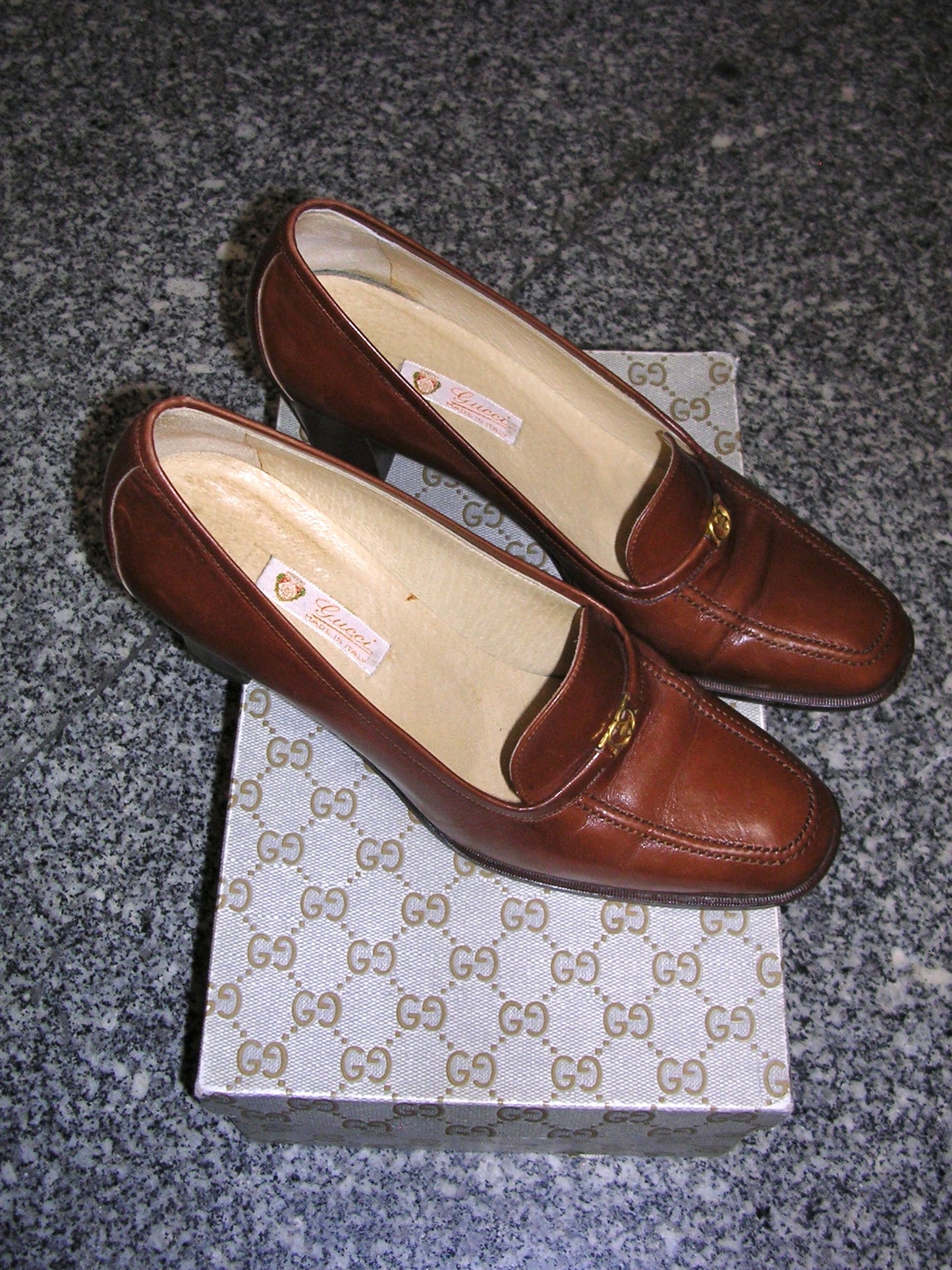 Gucci Loafer Pumps 37