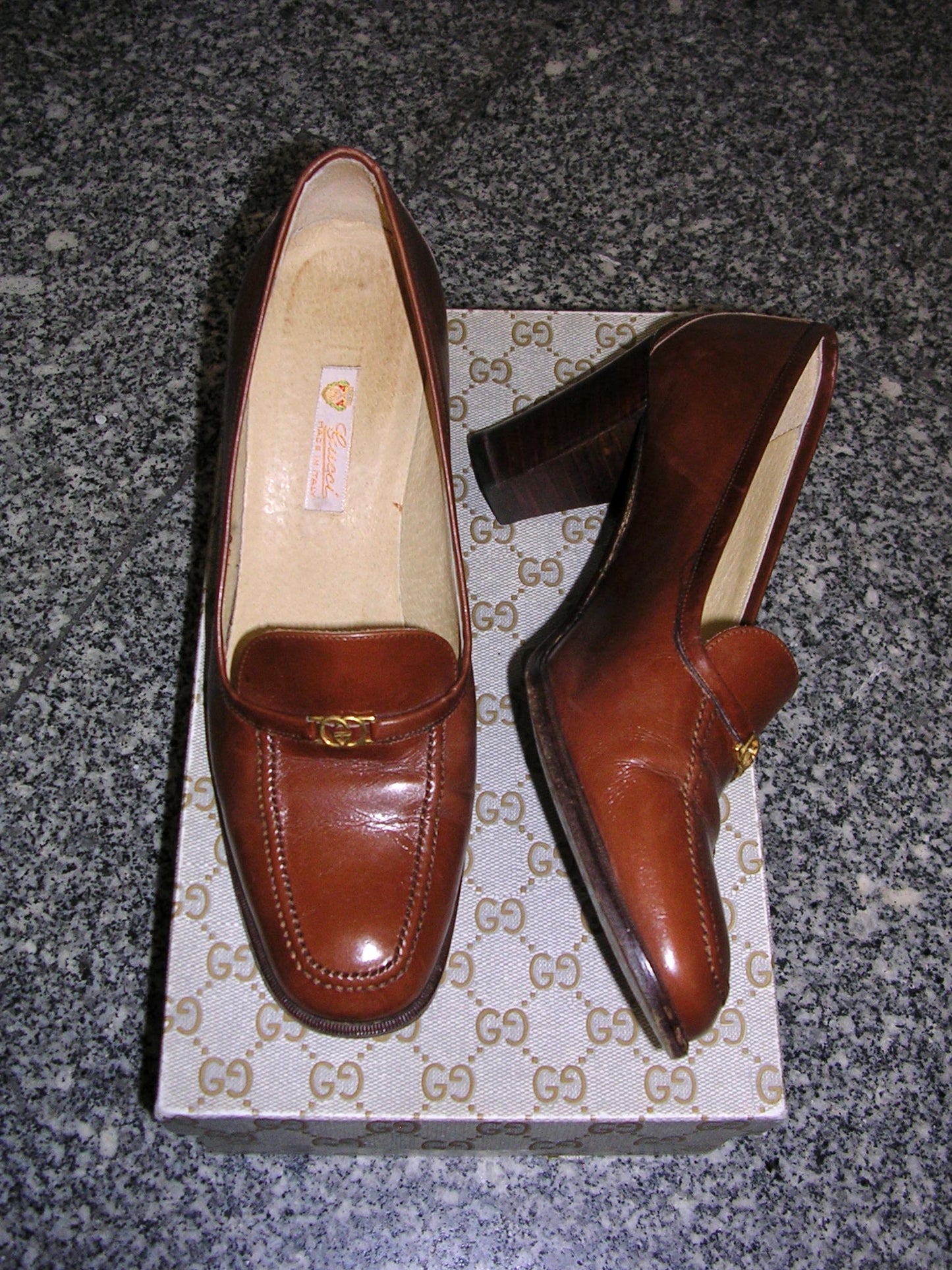 Gucci Loafer Pumps 37