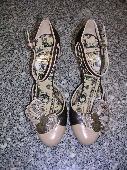 Moschino Cheap & Chic Money Pumps 36.5