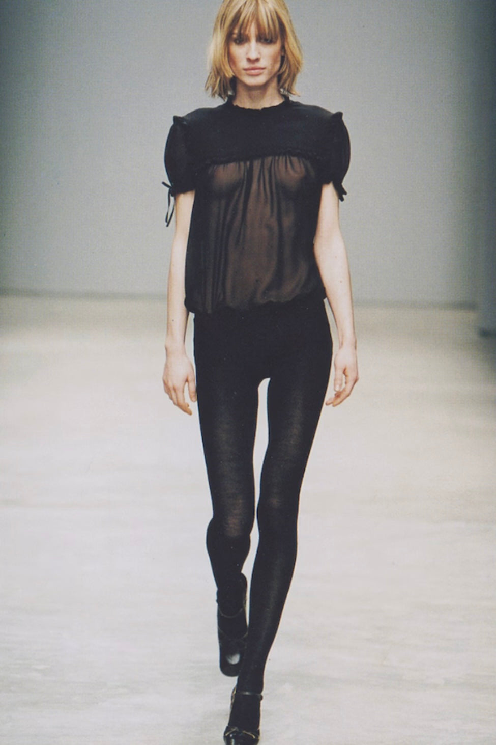 Miu Miu F/W 2001 Cracked Leather Mary Jane’s 39