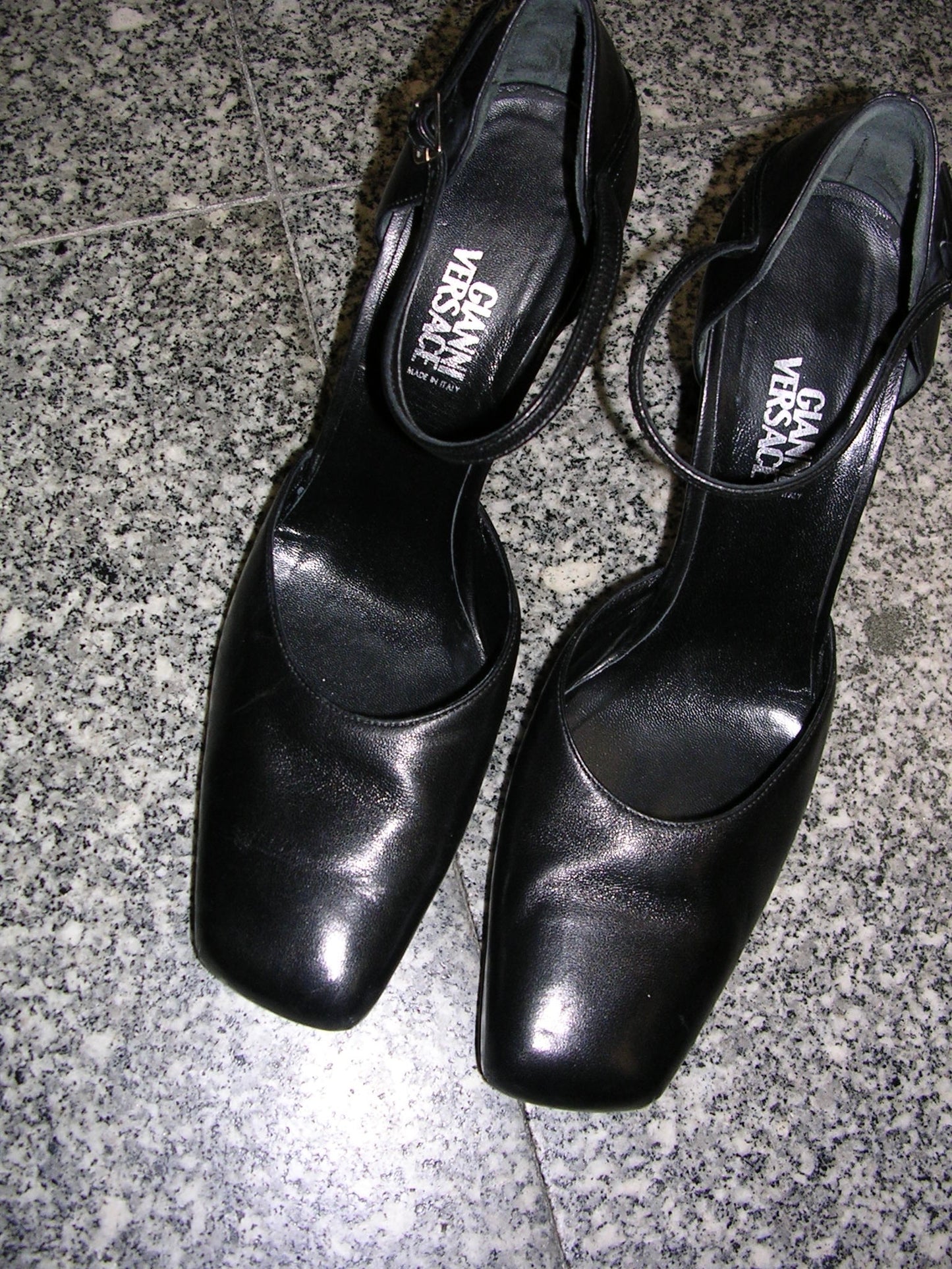 Gianni Versace Mary Jane Pumps 39