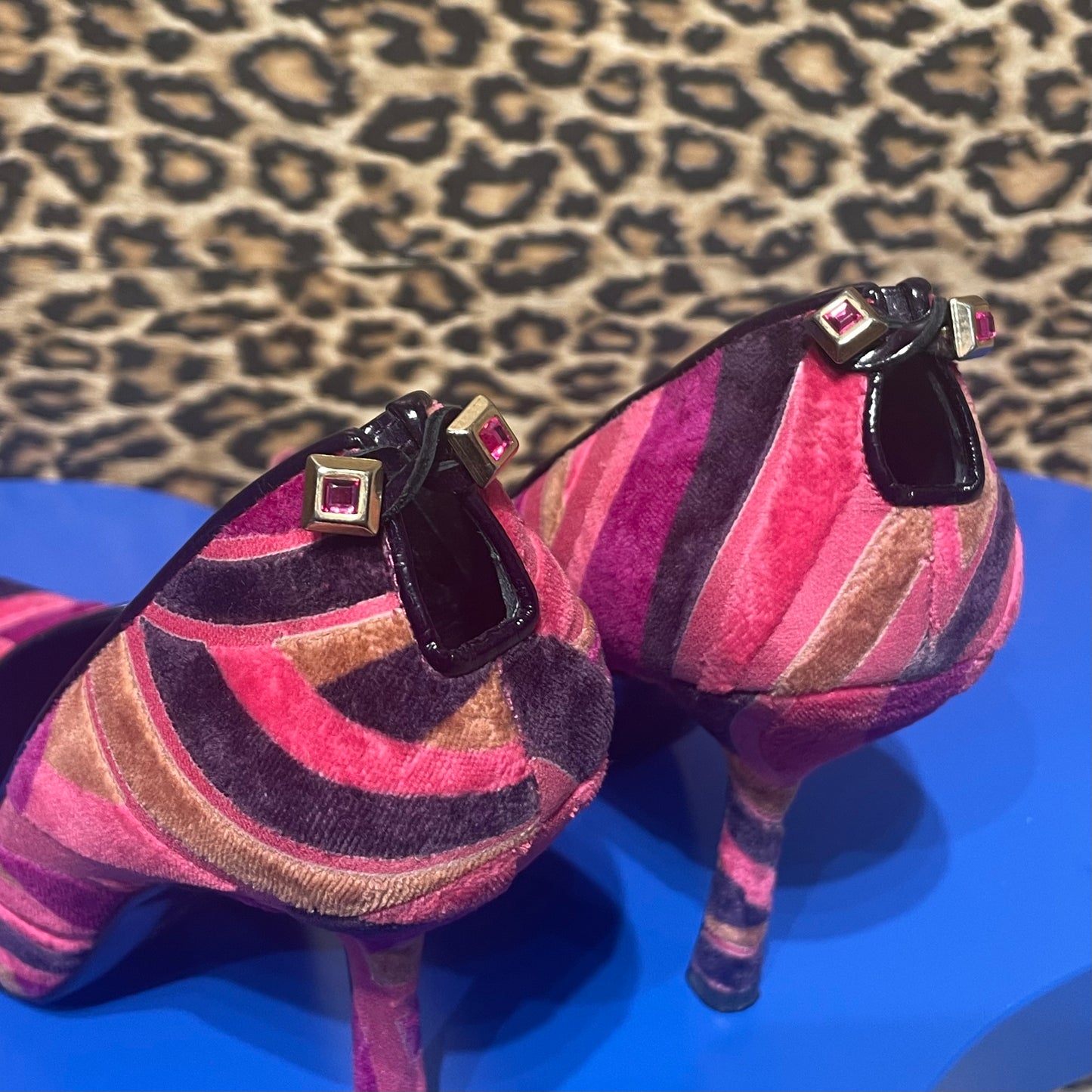 Gianni Versace 1990s Velvet Pumps 36