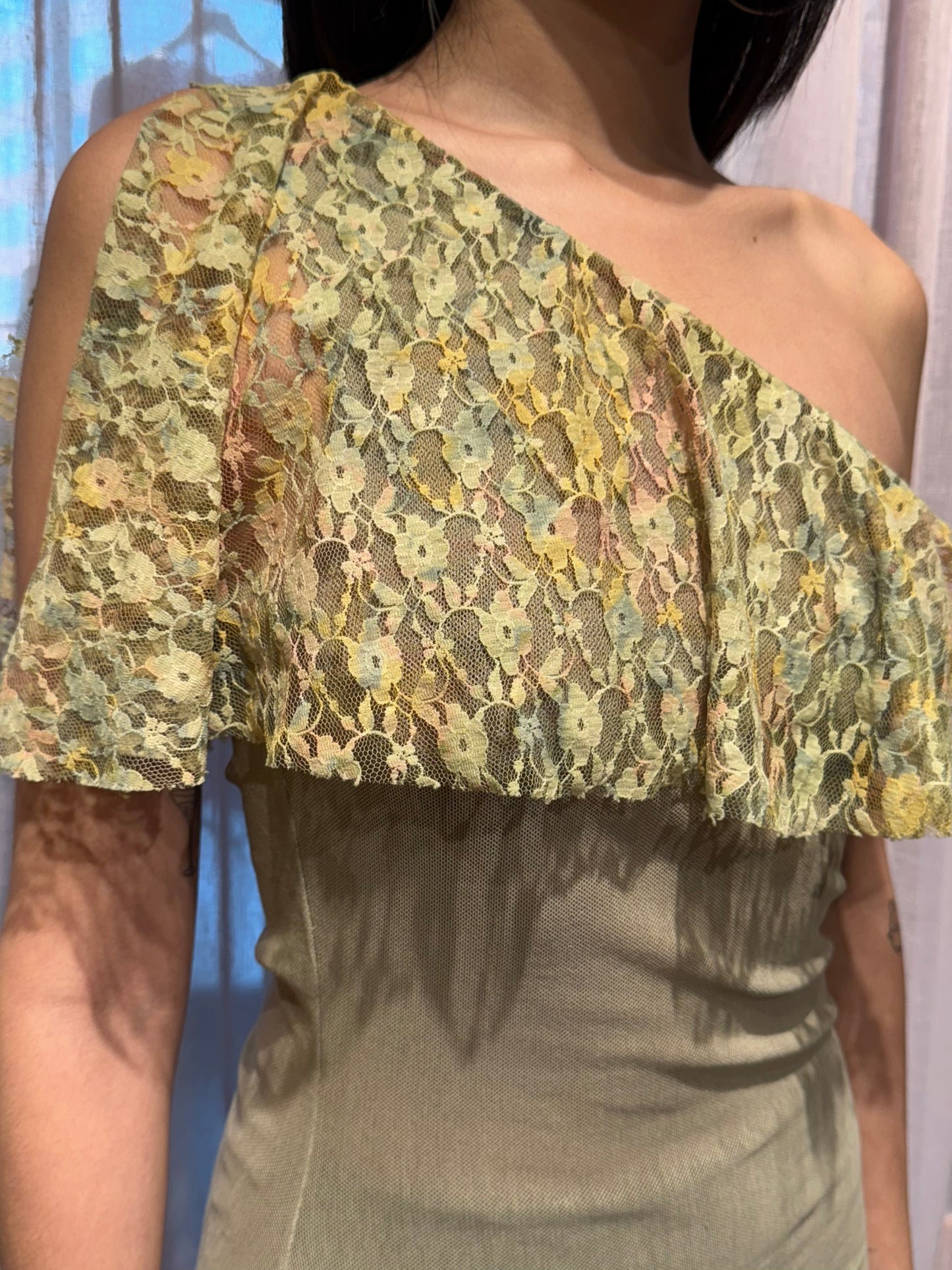 D&G Lace One Shoulder Top