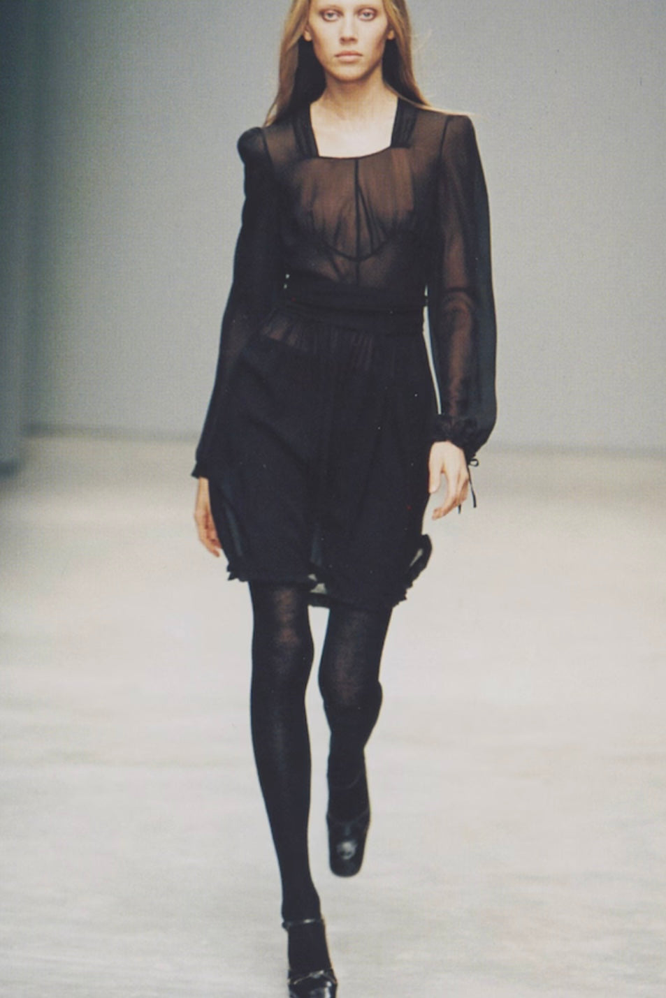Miu Miu F/W 2001 Cracked Leather Mary Jane’s 39