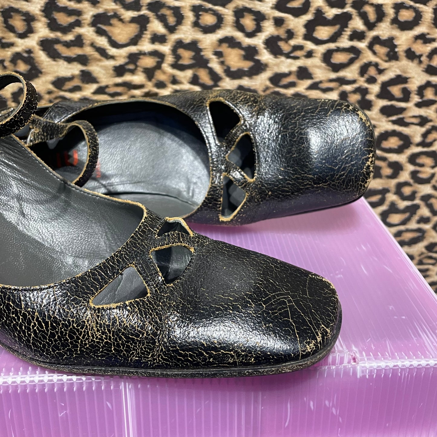 Miu Miu F/W 2001 Cracked Leather Mary Jane’s 39