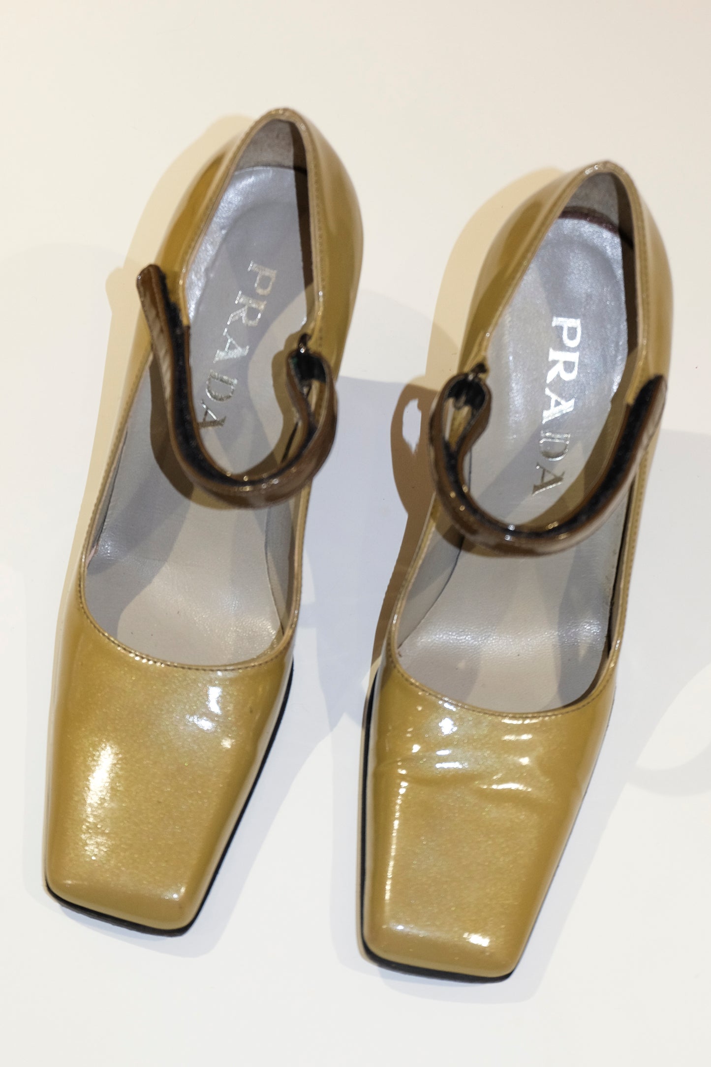 Prada FW1998 Mary Jane's