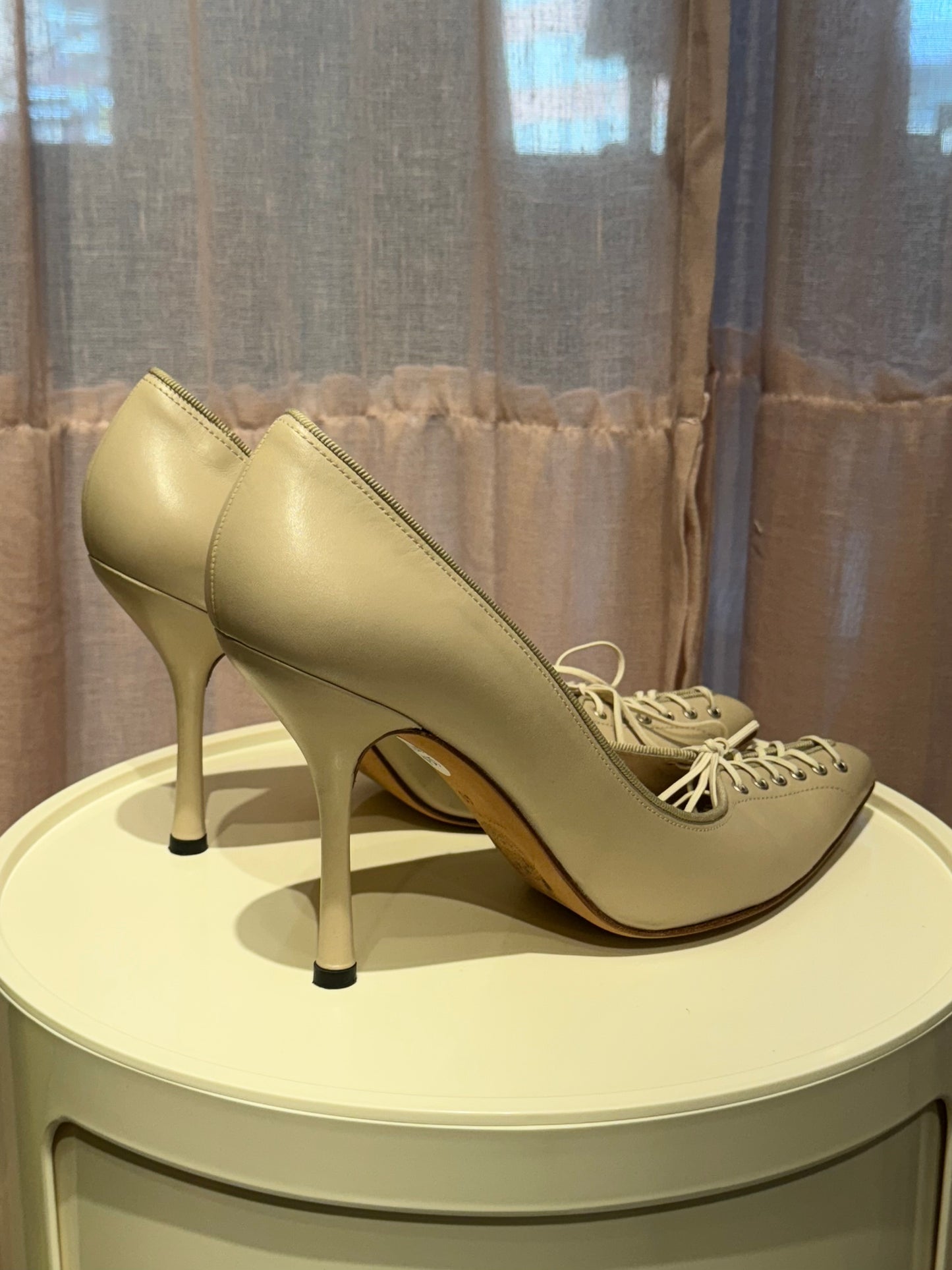 Gianni Versace S/S 2002 Lace Up Pumps 40