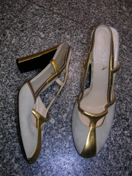 Prada Gold Pumps 38.5