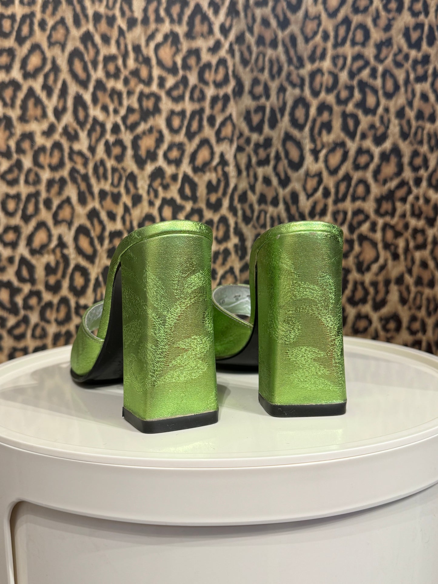 Free Lance Paris Green Mules 36