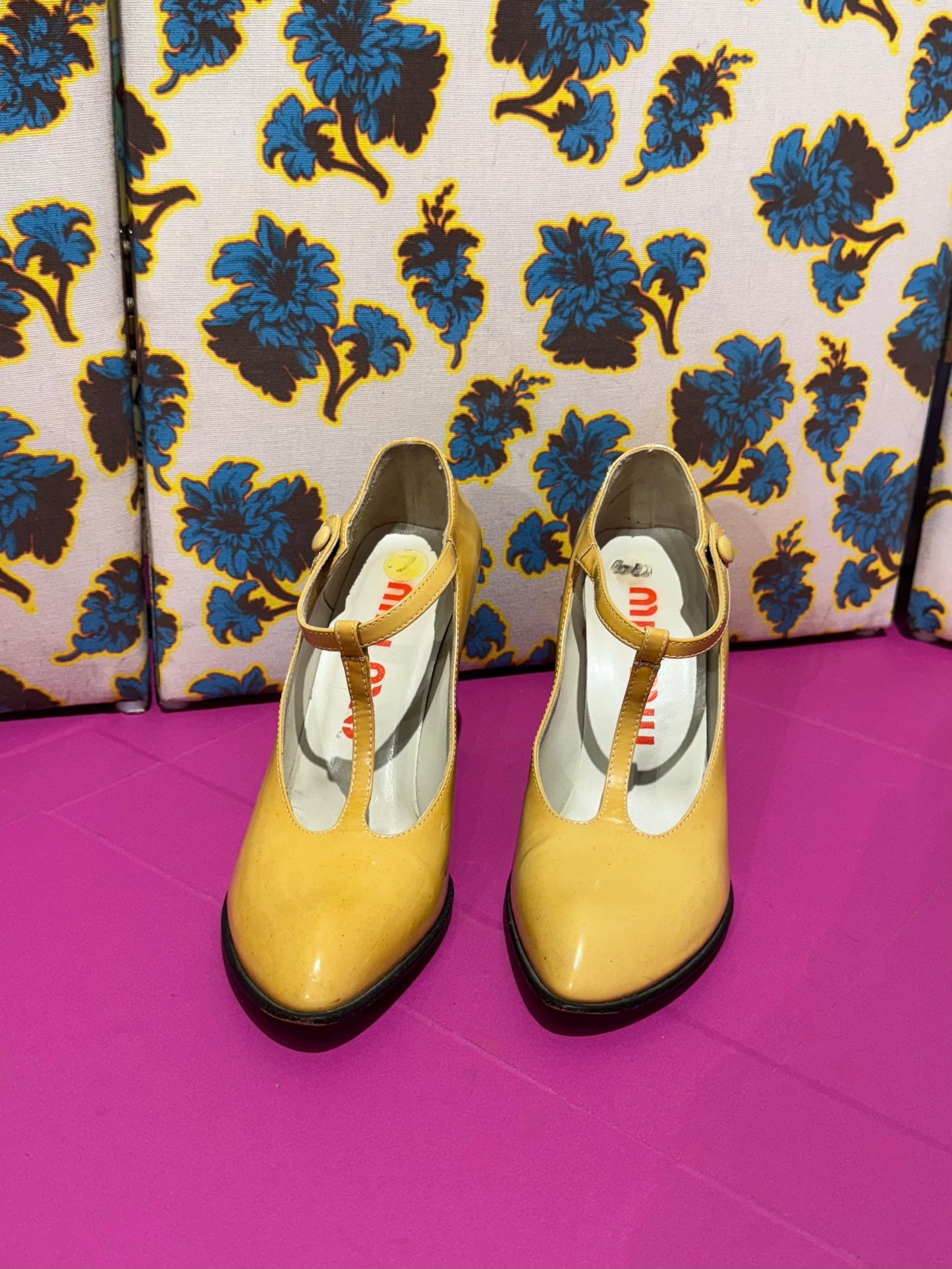 Miu Miu F/W 1998 Yellow Mary Jane’s