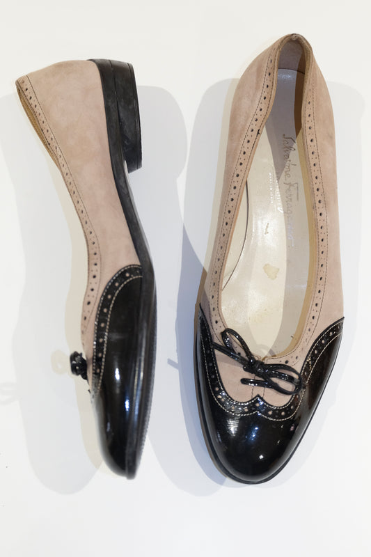 Ferragamo Wing Tip Flats