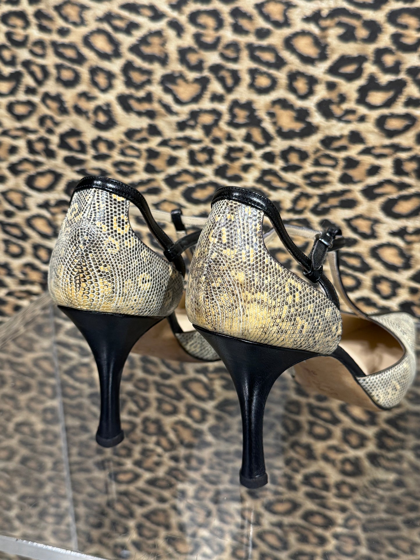 Manolo Blahnik Crocodile Pumps 38